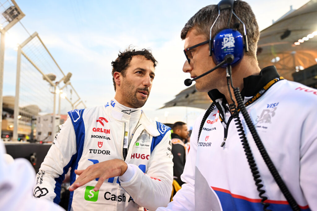 Ricciardo responde a las críticas de Marko y de Alan Jones: “Pertenezco a la Fórmula 1”