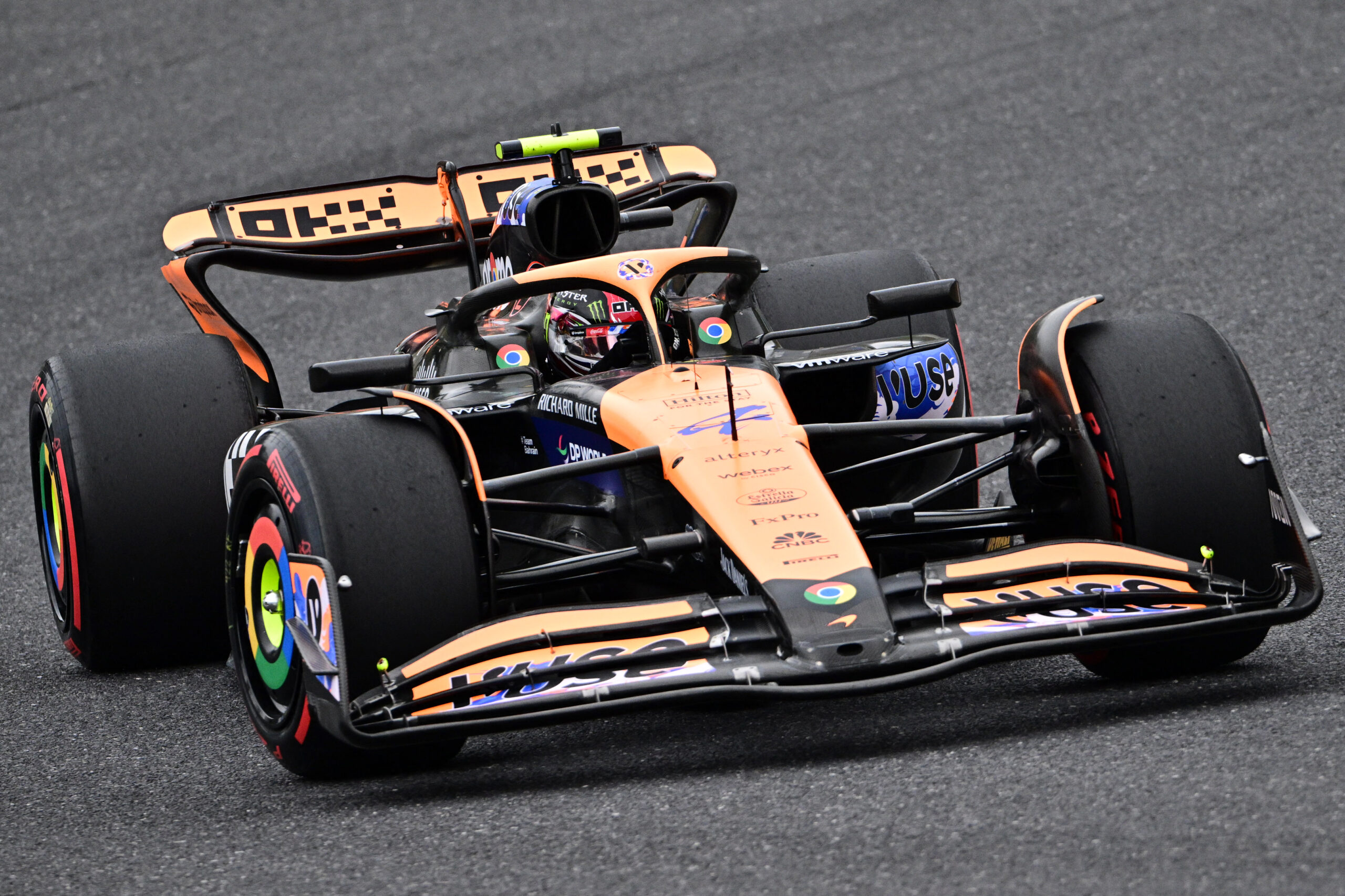 Norris lamenta el poco tiempo en pista del viernes en Japón y ve a McLaren “razonable”