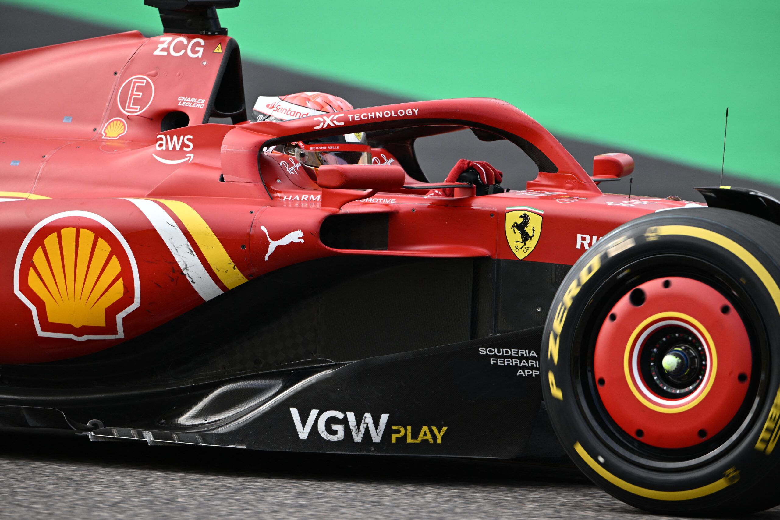 Ferrari confía en Leclerc en clasificación, pese a la Q1 que lo “comprometió” en Japón