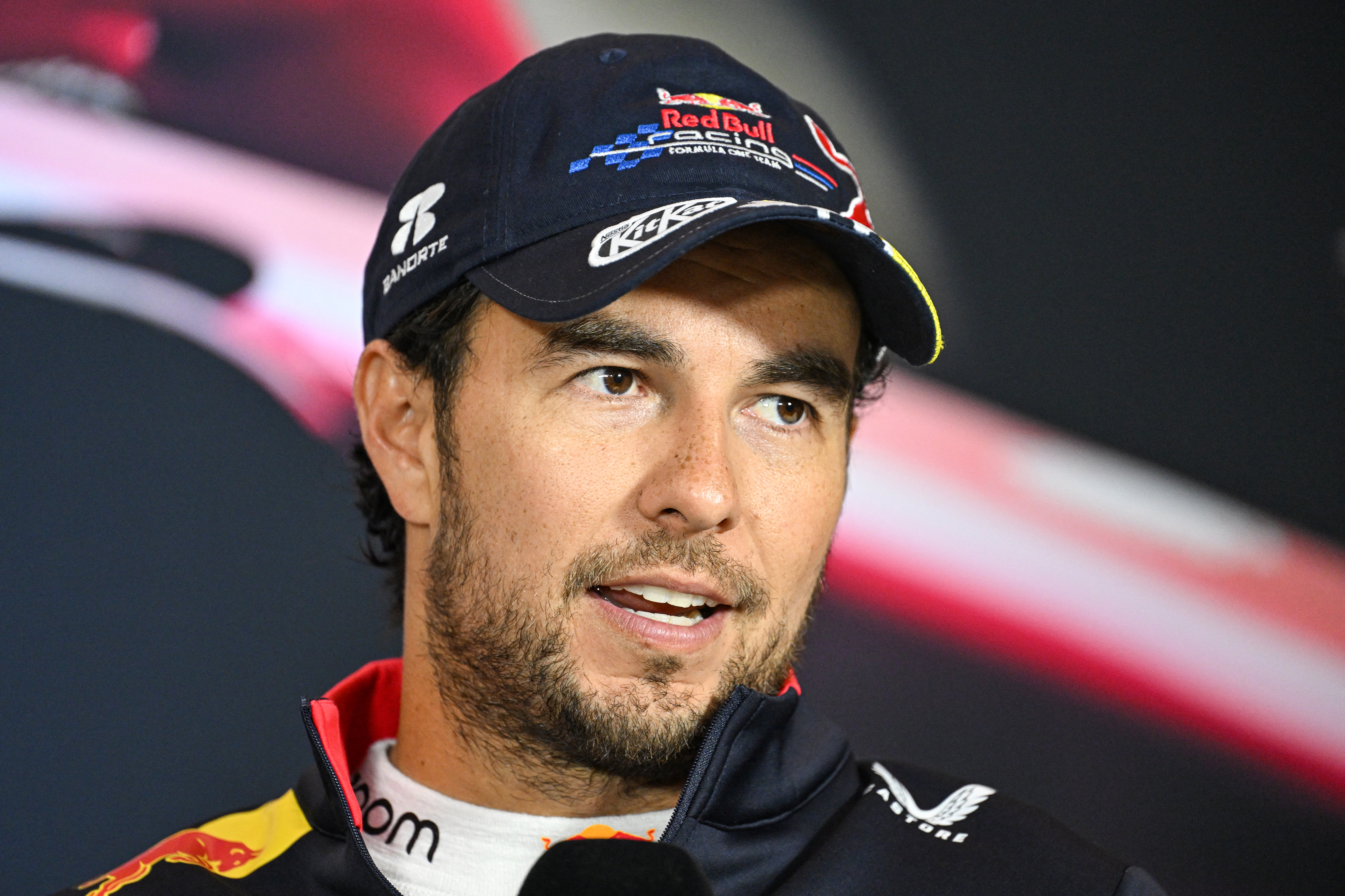 Pérez quiere un contrato de tres años, pero Red Bull rechaza la propuesta