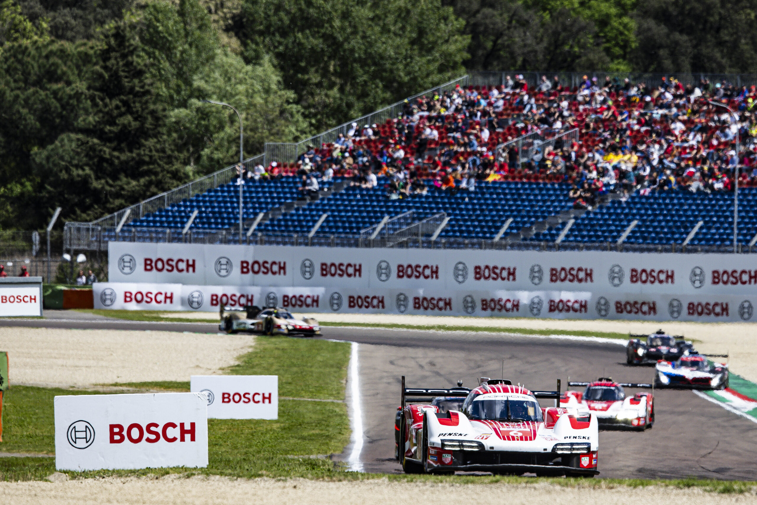 Porsche destaca “buen trabajo” y lamenta falta de ritmo contra Toyota y Ferrari en Ímola