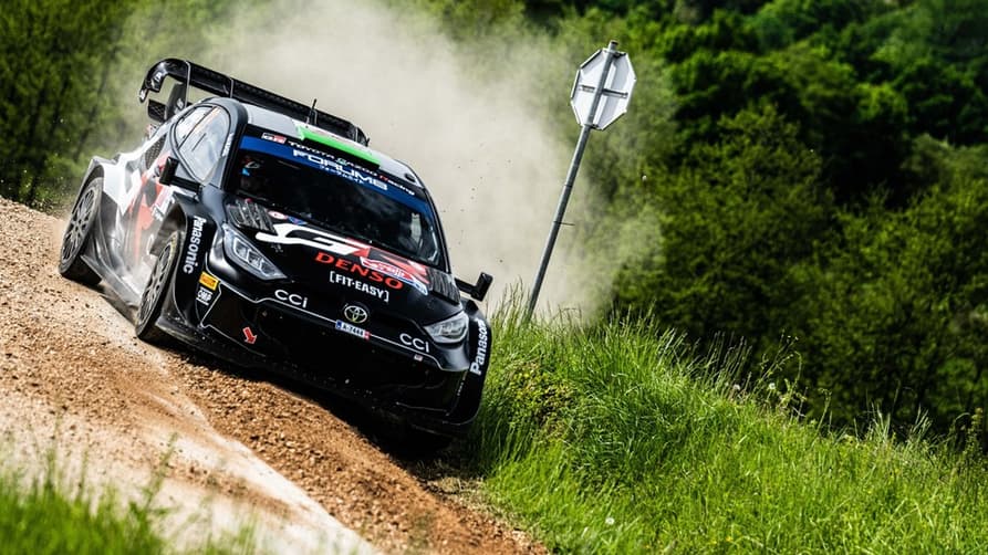 Evans y Neuville empatan en el liderazgo del Rally de Croacia
