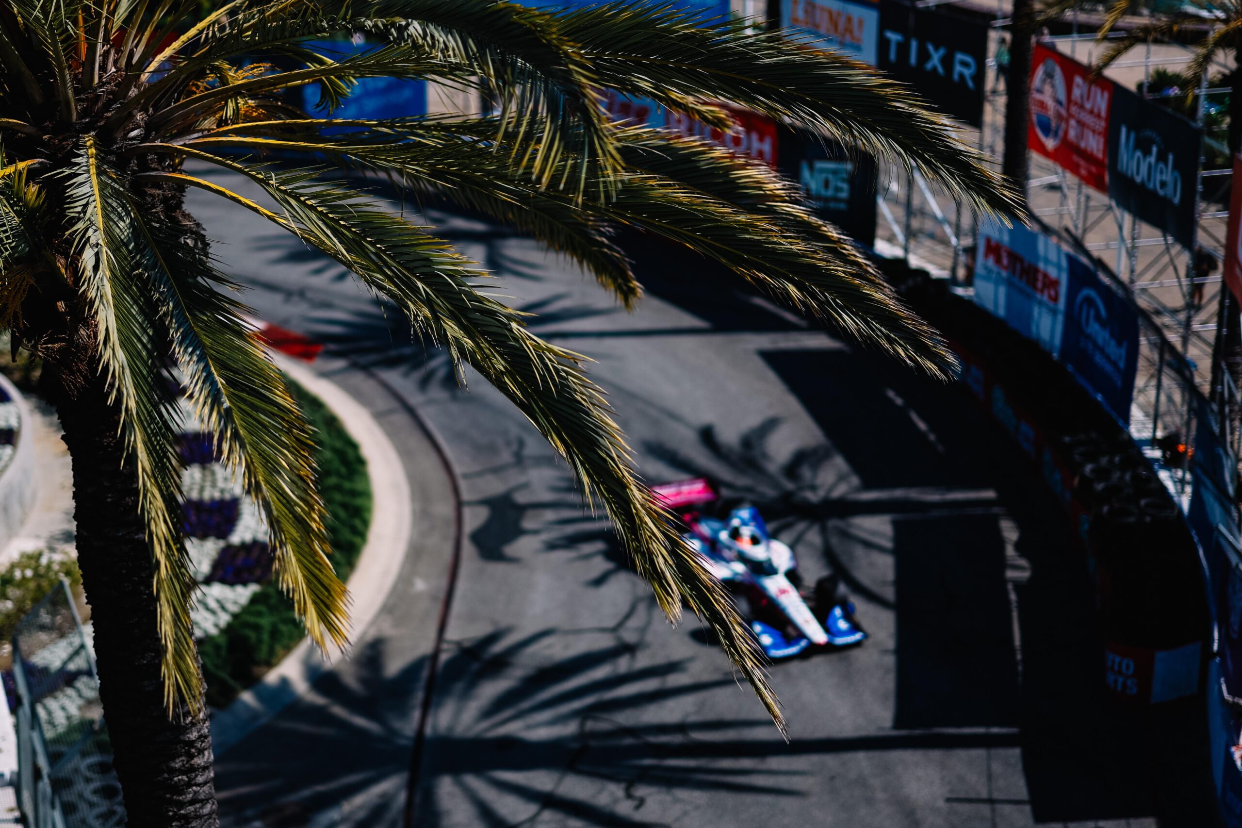 Rosenqvist da el batacazo al final y se adjudica pole del GP de Long Beach de IndyCar