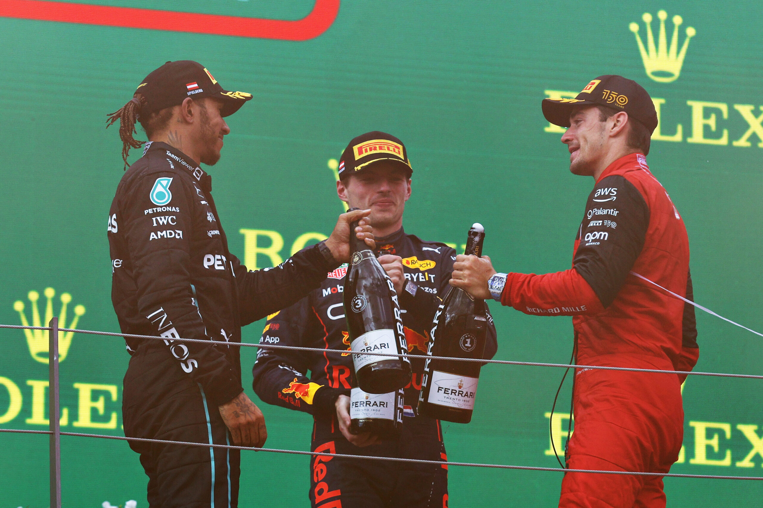 CEO de F1 descarta nueva “era Schumacher” con Hamilton: “Leclerc nunca aceptará ser #2”