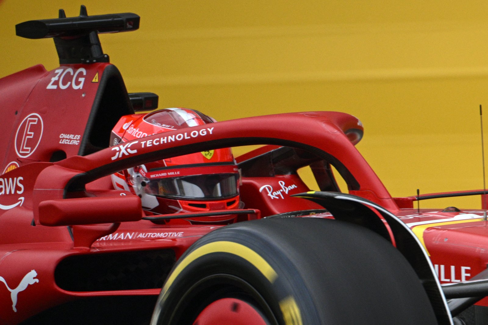 Leclerc se aferra a los resultados y espera dar “un paso adelante” en pista seca en China