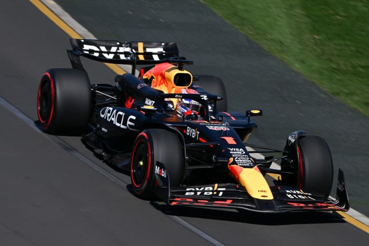 Red Bull asume la “carrera contrarreloj”, pero dice que el motor de 2026 está “en el objetivo”