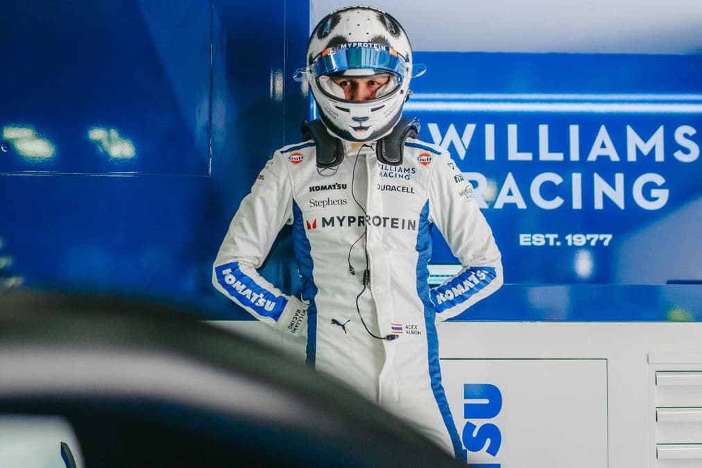 Albon dice que estaba «seguro» tras su error en boxes y defiende la sanción recibida en Ímola