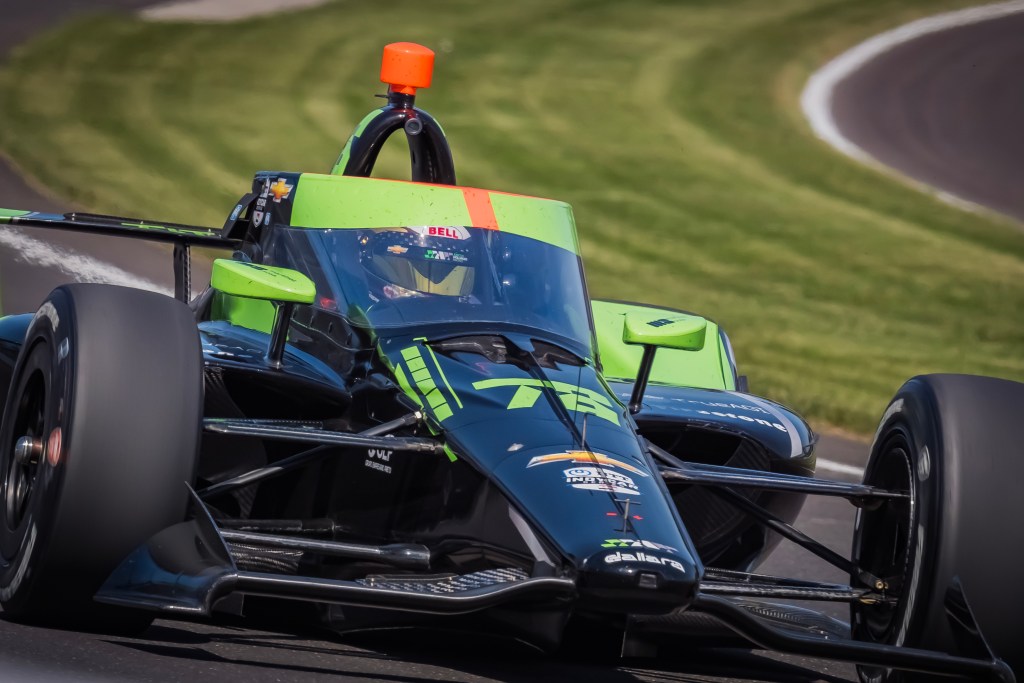 Canapino lamenta error en la Indy 500 y pide perdón a Juncos: “No frené donde debía”