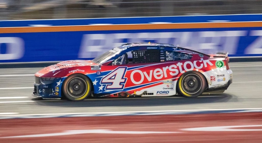 Stewart-Haas anuncia fin de sus actividades en NASCAR tras la temporada 2024