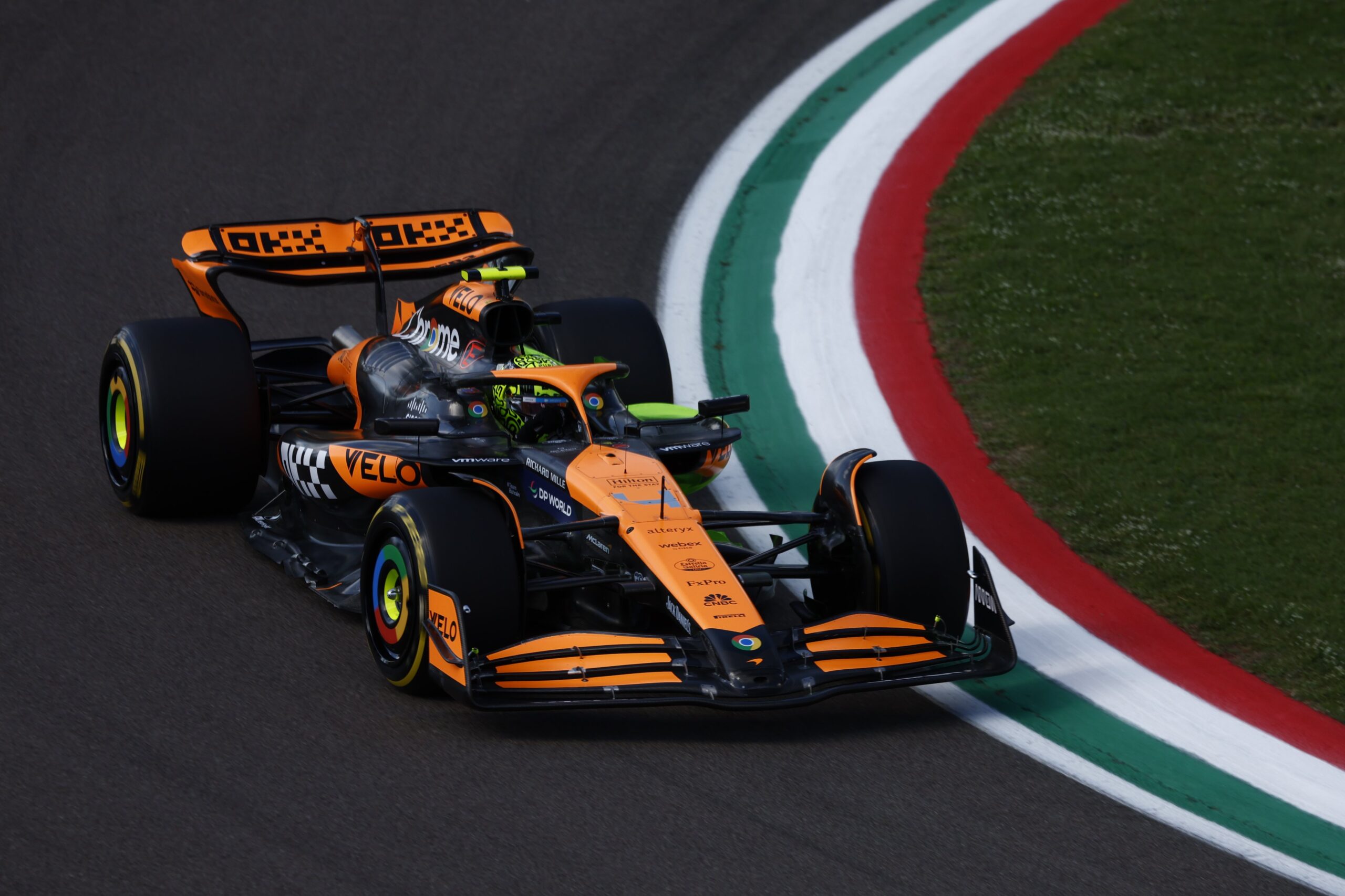 Norris observa a McLaren “en buena posición” en Ímola y evalúa: “Poco para cambiar”