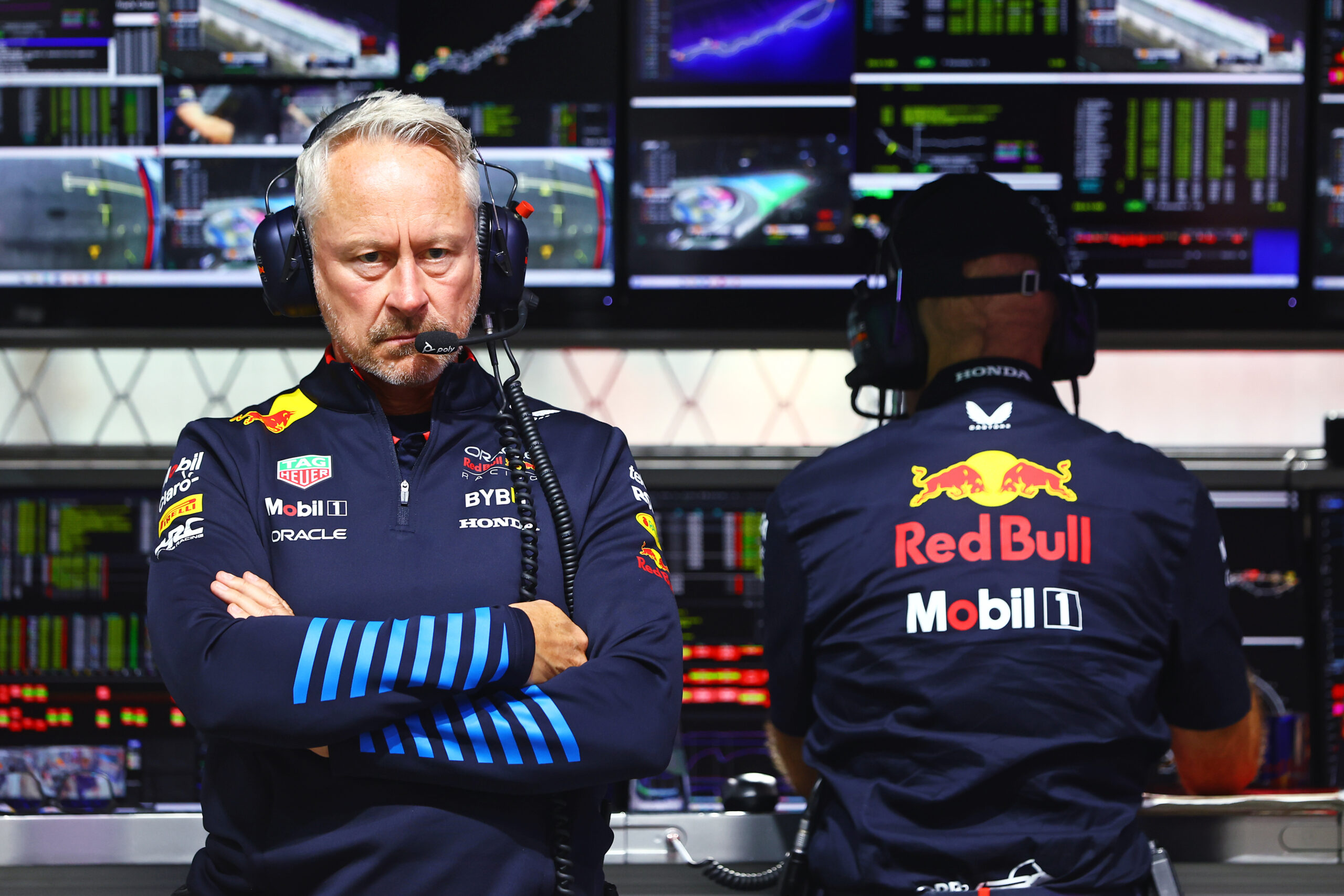 Red Bull busca evitar el éxodo y negocia permanencia de su director deportivo