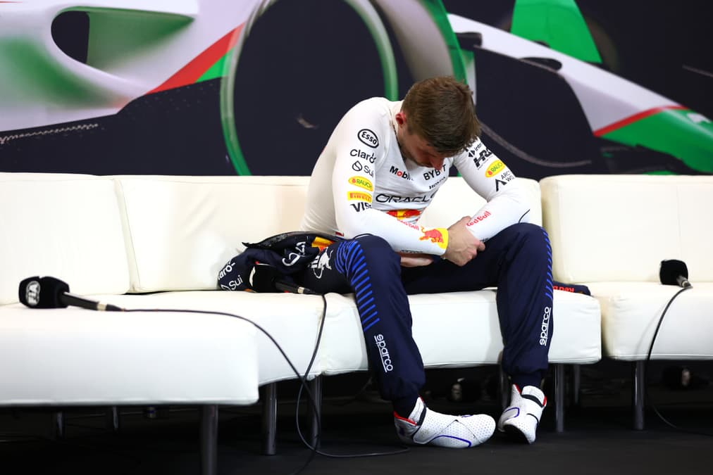 Verstappen dice que acabó «destrozado» en Ímola: «Me dolía la espalda desde la vuelta 20»
