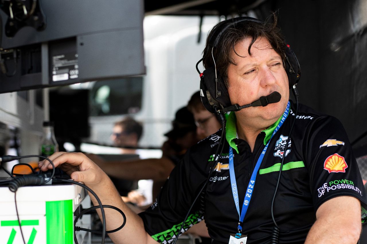 Juncos Hollinger anuncia incorporación de ex mánager de Haas como jefe de equipo