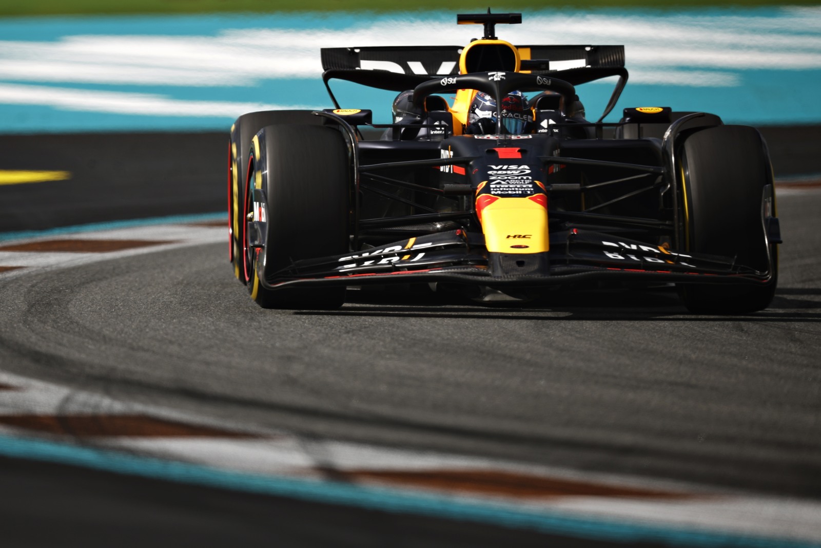 Verstappen ignora pole e diz que classificação da sprint em Miami “foi terrível”