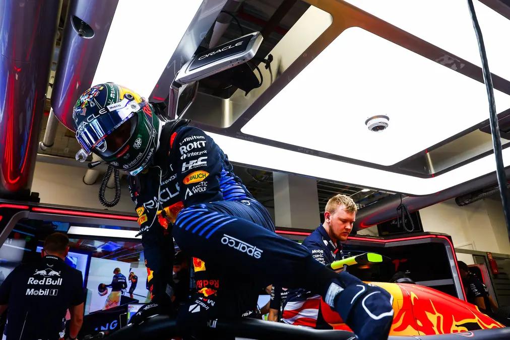 Pérez ve “genial para la F1” el salto de McLaren y Ferrari y augura equilibrio en Ímola