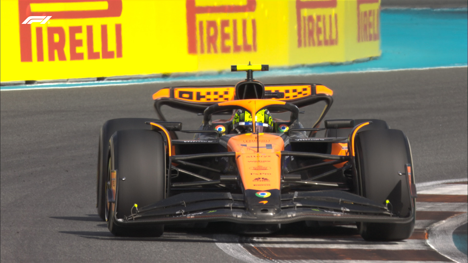 Norris tira proveito de safety-car no GP de Miami, anula Verstappen e vence 1ª na F1