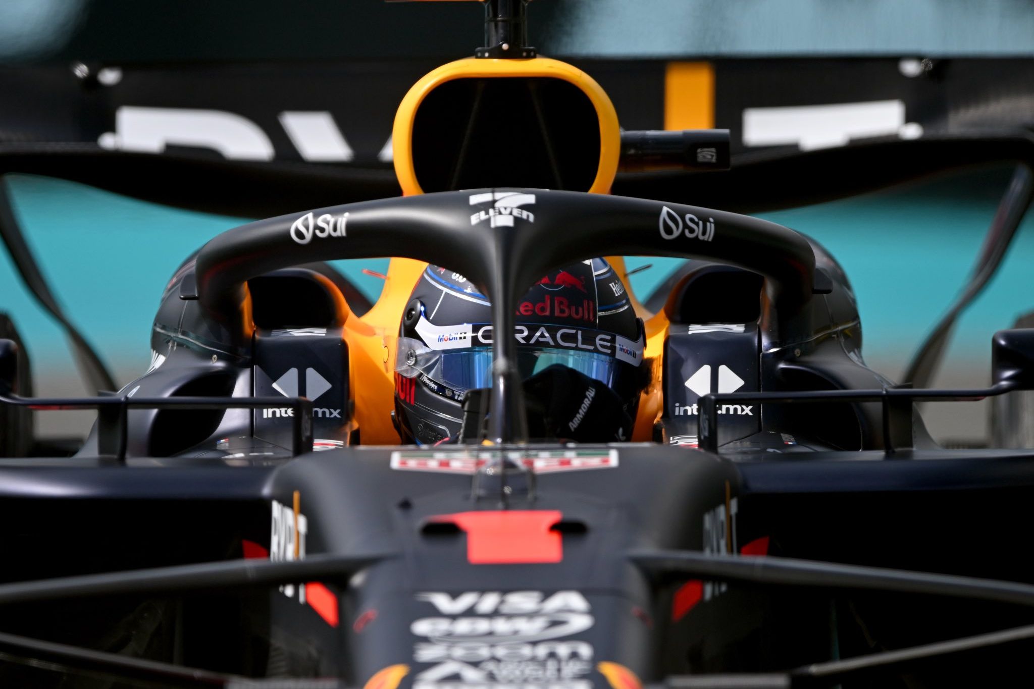 2º, Verstappen cita corrida “complicada” e elogia McLaren em Miami: “Estavam voando”