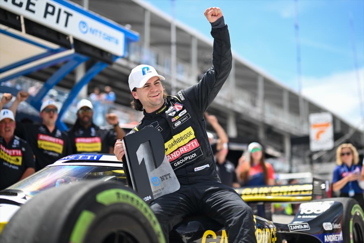 Herta bate a Palou y conquista pole de Indy en Detroit; O’Ward, 12°, Canapino, 17°