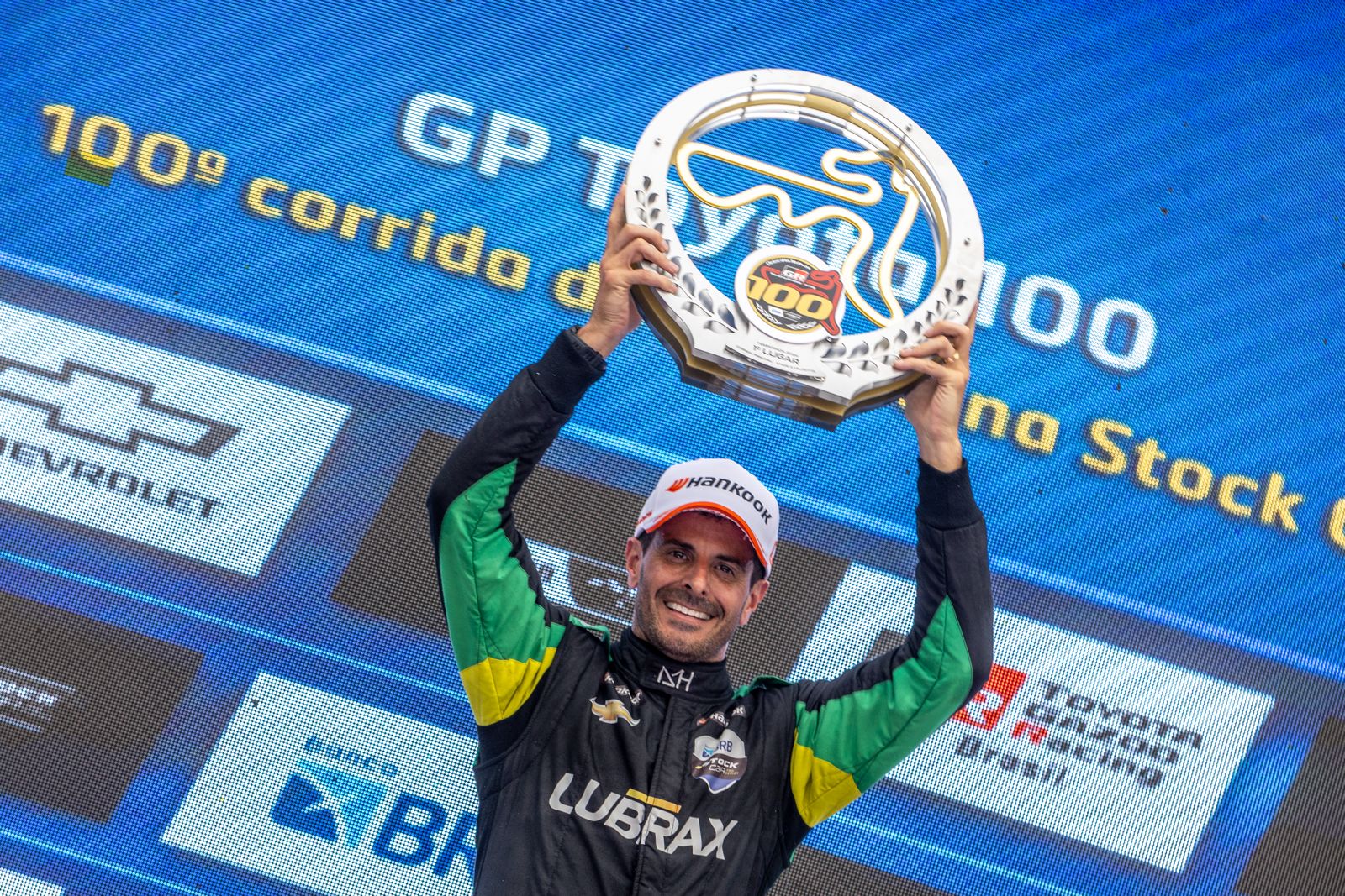 Campos comemora “fim de semana perfeito” com vitória após 4 anos no Velocitta