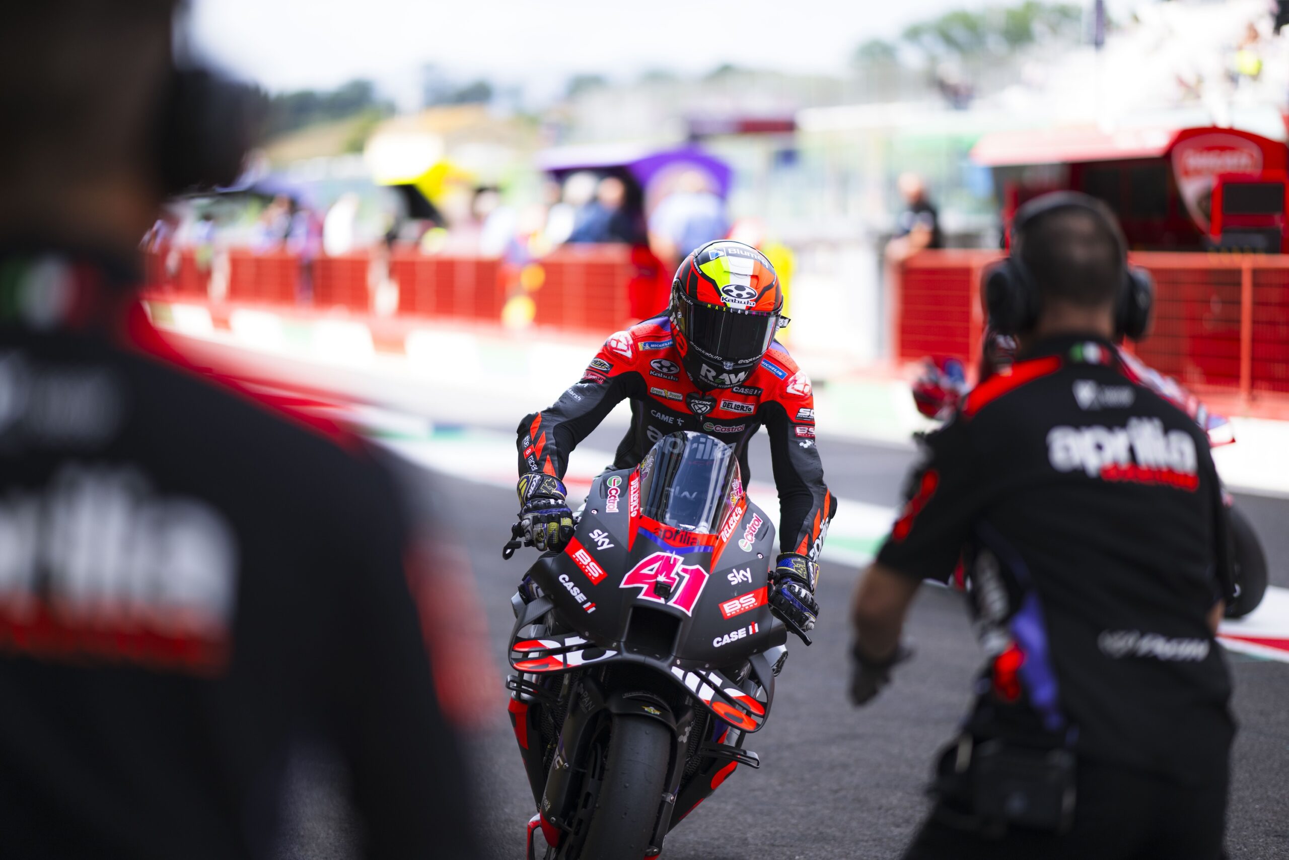Aprilia vive de lampejos em 2024 e mostra que ainda tem muito a evoluir na MotoGP