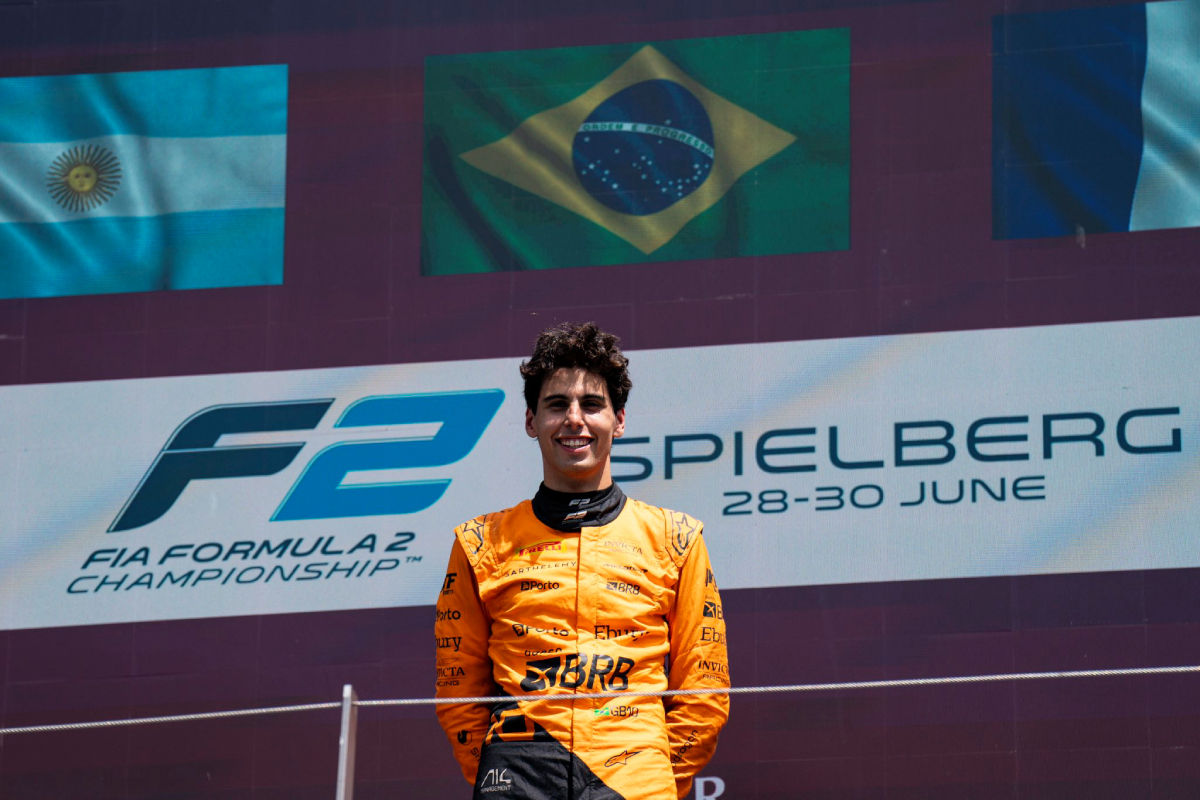 Bortoleto vence em hora-chave e já surge em mesma imagem na briga pelo título da F2