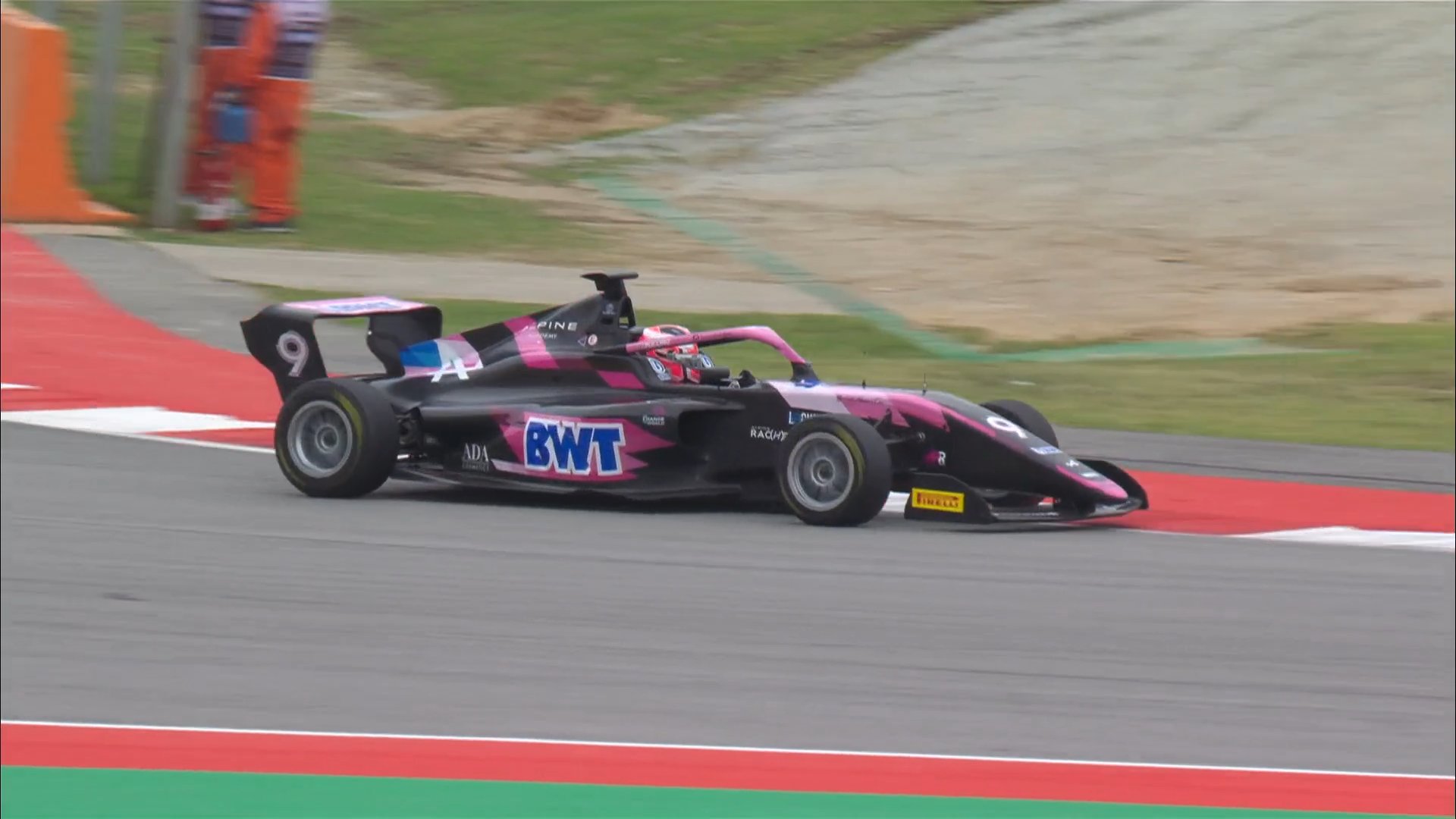 Pulling vence de ponta a ponta corrida 1 da F1 Academy na Espanha. Nobels é 13º