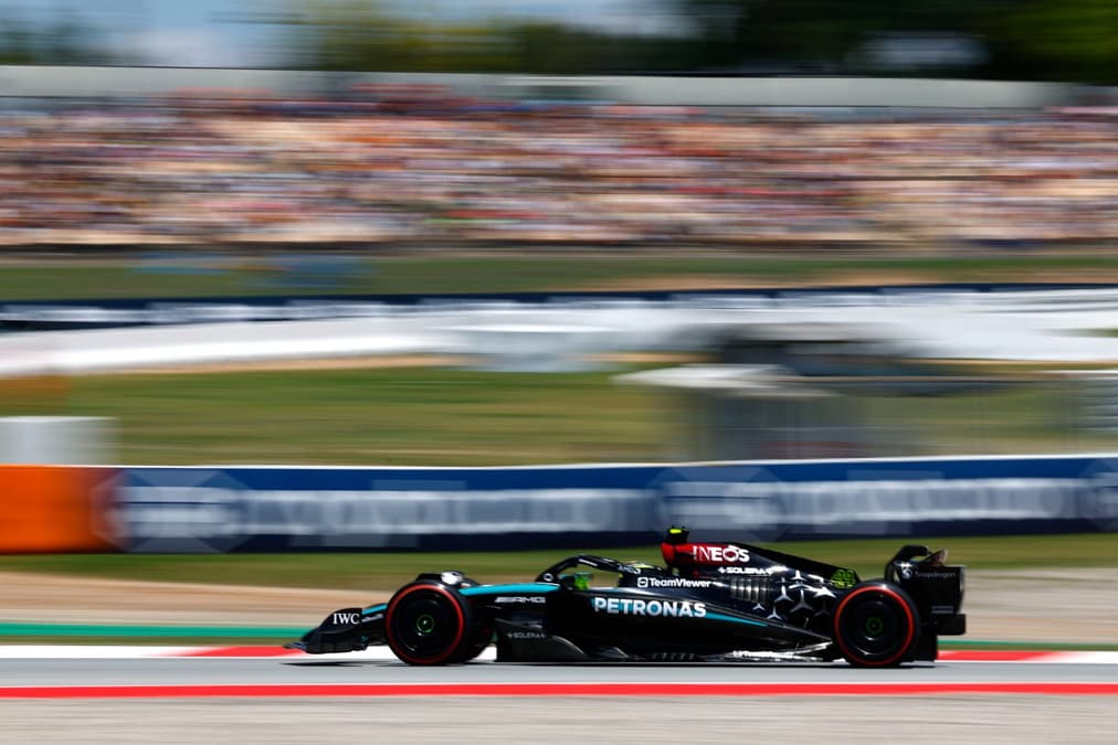Hamilton analiza los cambios en la zona de DRS en España: “No era fácil mantenerse cerca”