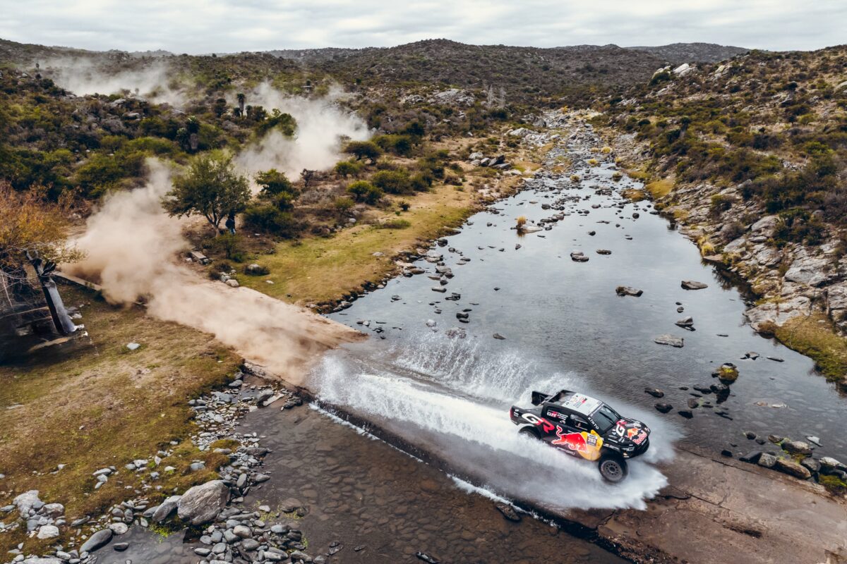 Al-Rajhi supera a Al-Attiyah y gana el Desafío Ruta 40 del W2RC; Andújar vence en quads
