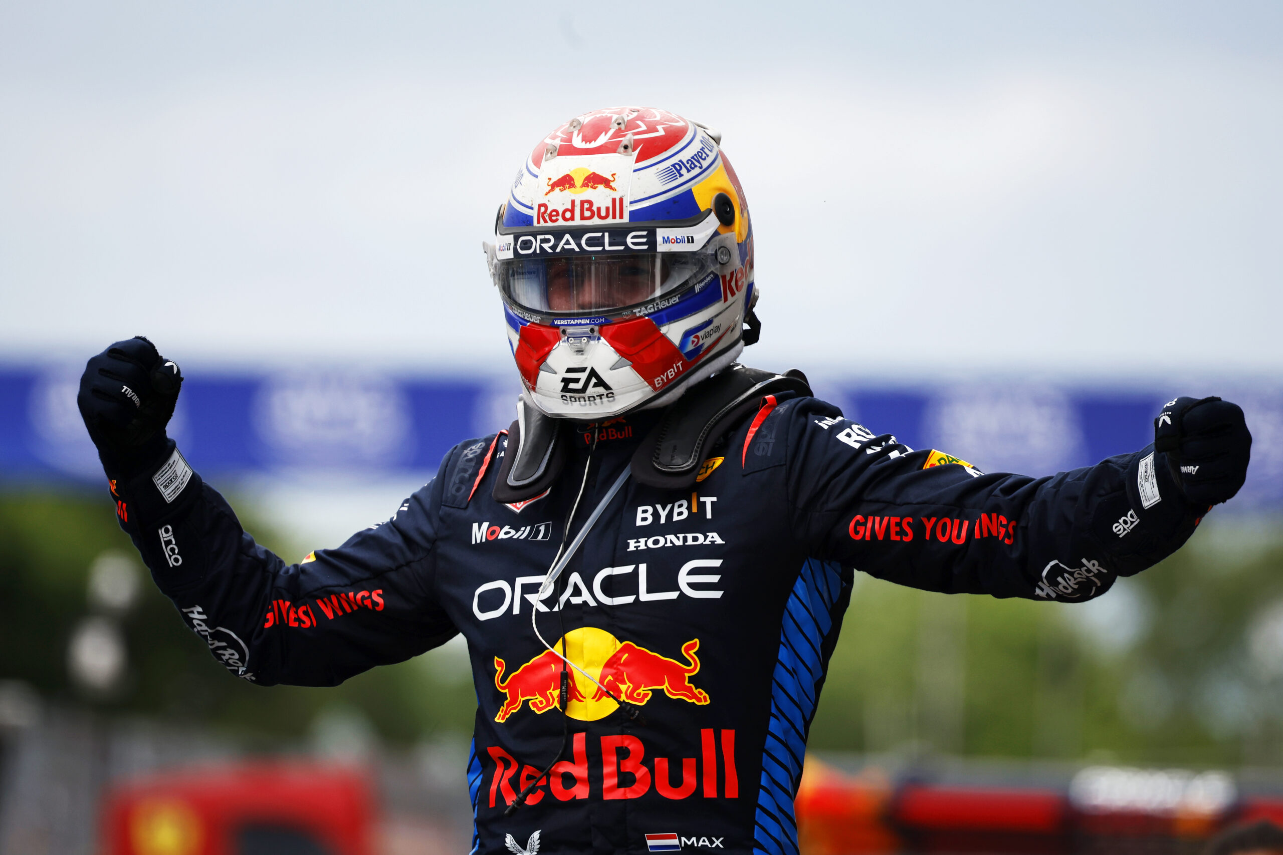 Verstappen iguala récord de Hamilton y Schumacher y “espera conseguir más” en la F1
