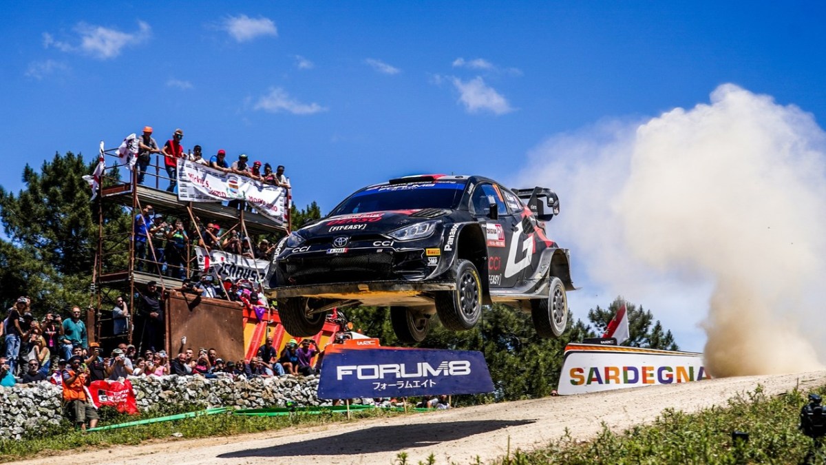 Ogier estende liderança para Tänak no dia 2 do Rali da Itália-Sardenha do WRC