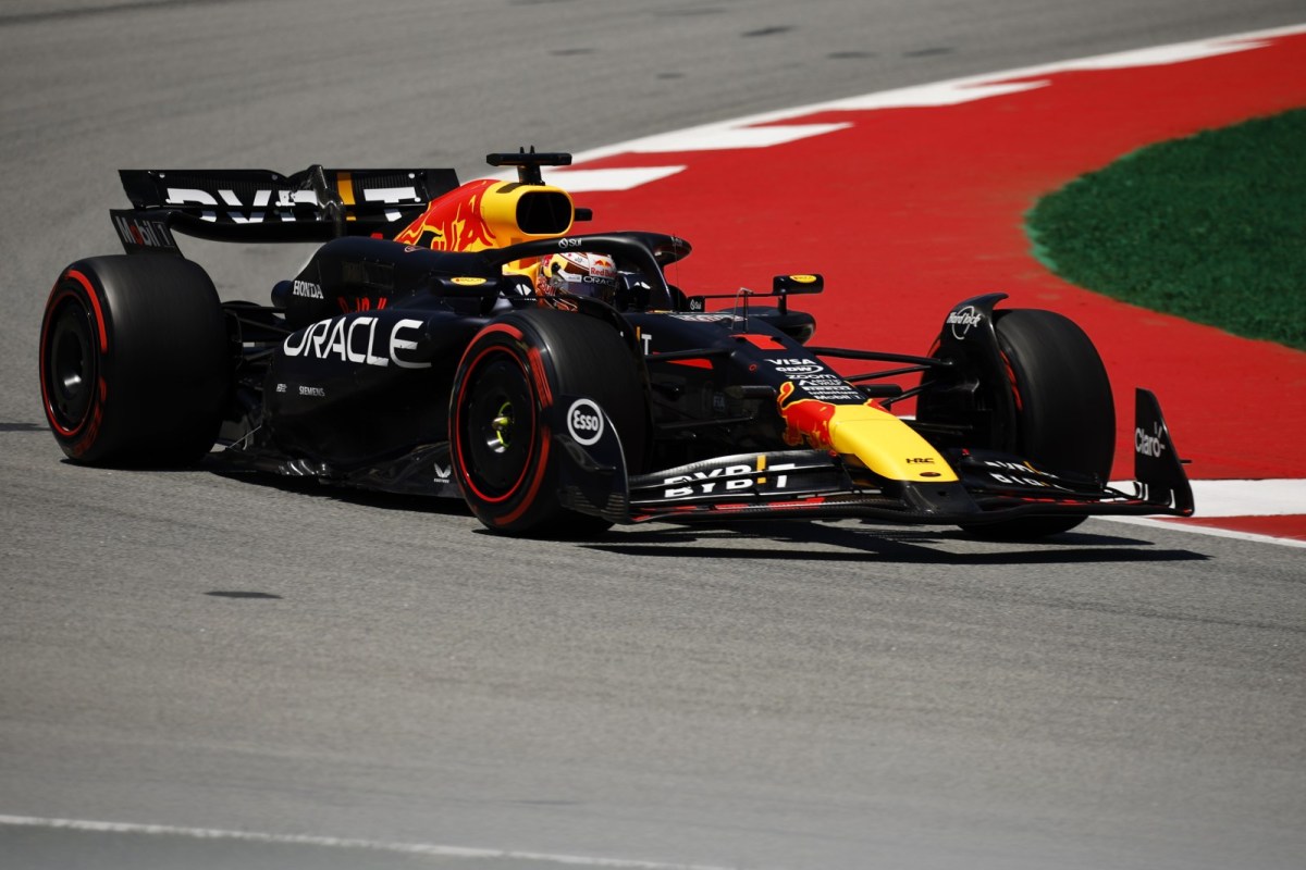 Red Bull diz que pressão das equipes rivais é normal na F1: “2023 foi unicórnio”