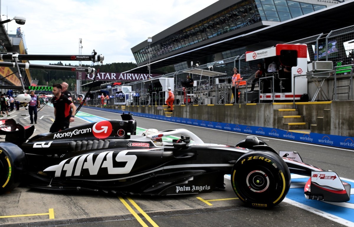 Haas anuncia extensão de acordo e continua a utilizar motores Ferrari até F1 2028