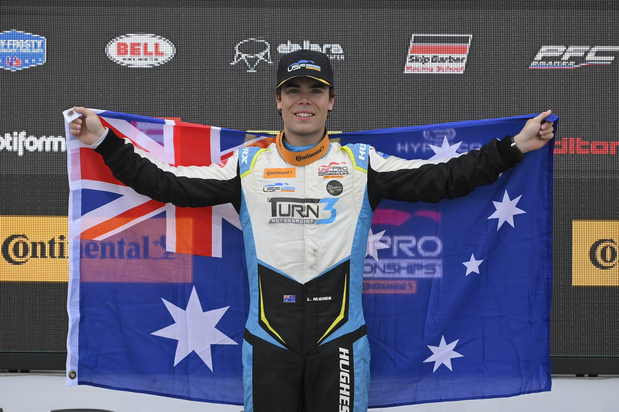 Hughes varre fim de semana de fortes acidentes na Pro 2000 em Elkhart Lake