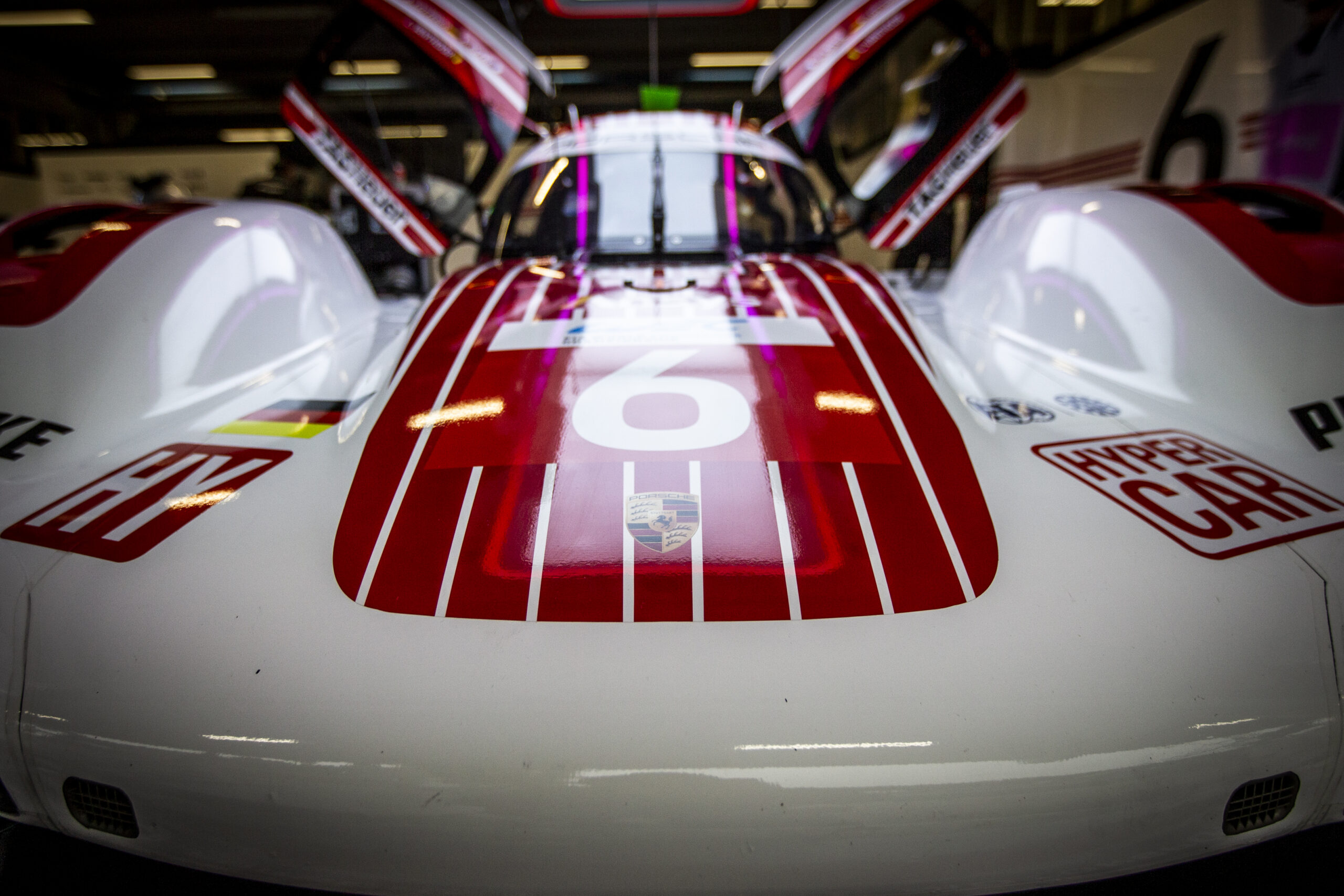 Porsche Penske #6 abre distância na liderança após pódio em SP. Confira classificação do WEC