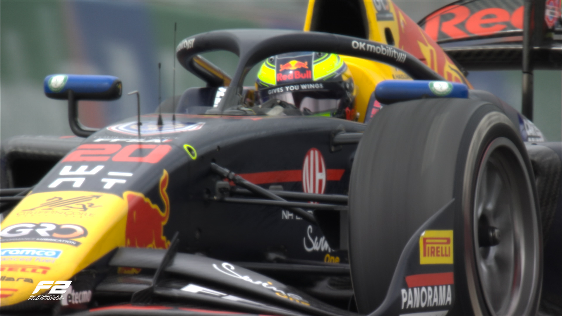 Hadjar aprovecha sanción a Crawford y vence en la F2 en Silverstone; Colapinto, 4°