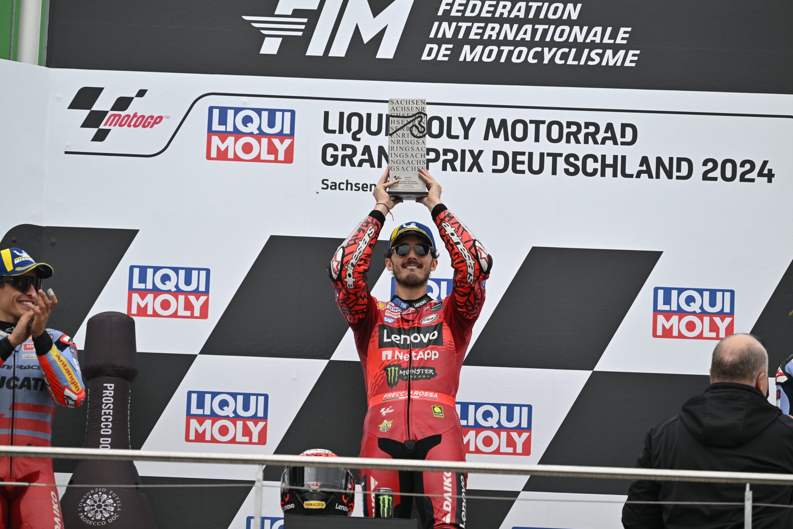 Bagnaia vira jogo com quarta vitória seguida e lidera MotoGP. Confira classificação
