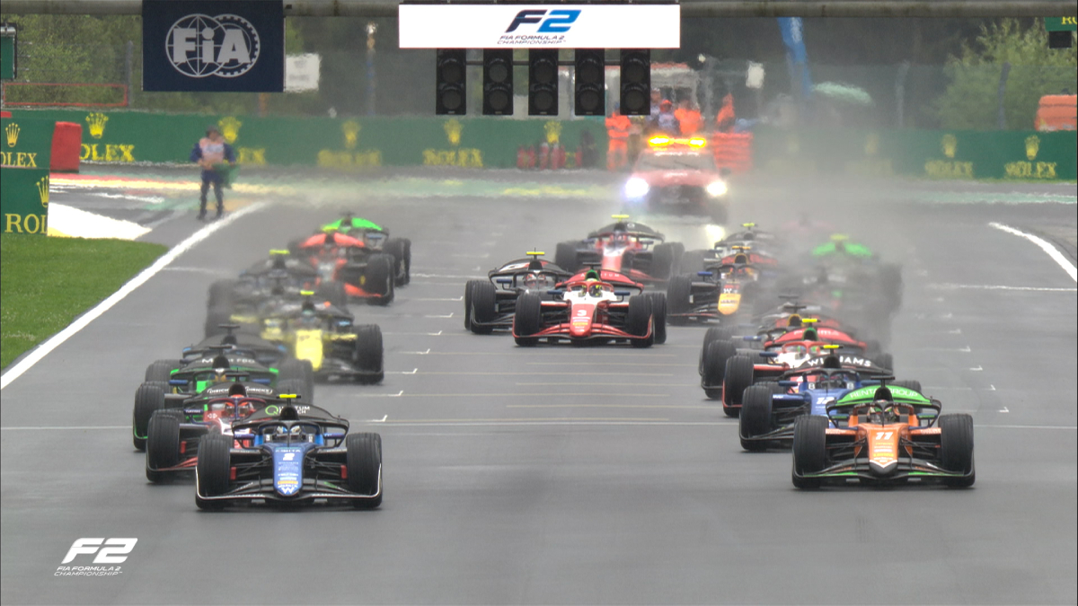 O’Sullivan aproveita pole e vence sprint conturbada de 8 voltas da F2 na Bélgica