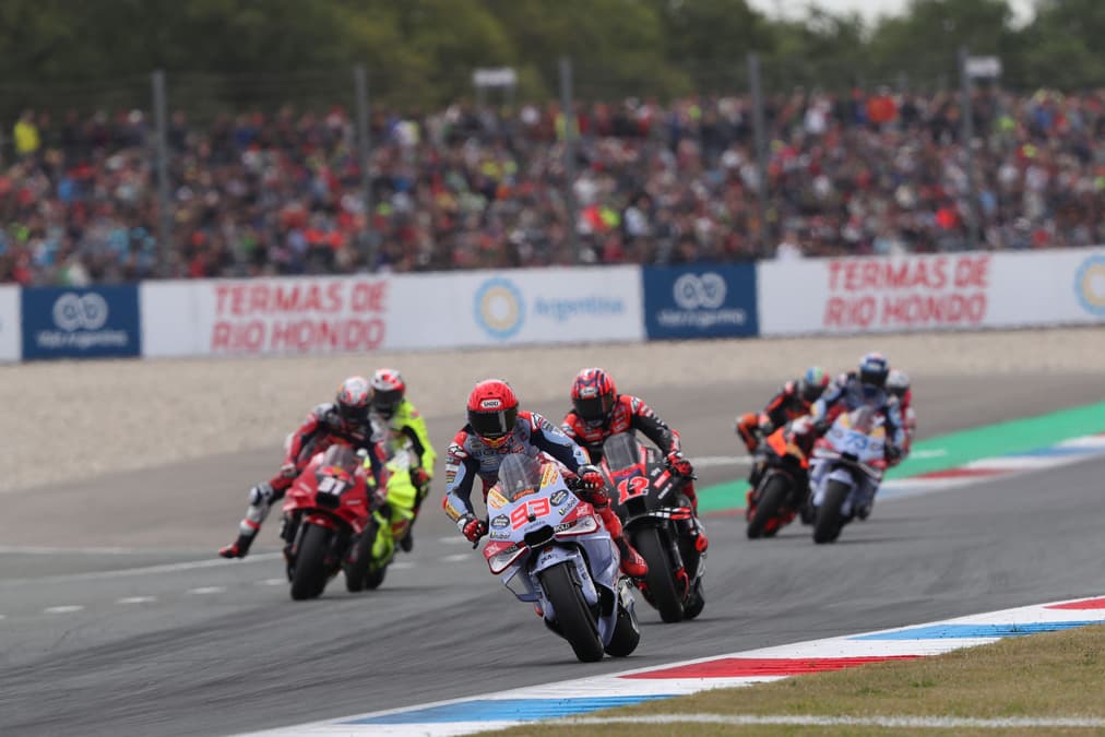 Marc Márquez achaca la sanción al toque con Bastianini: “Estaba controlando la presión”