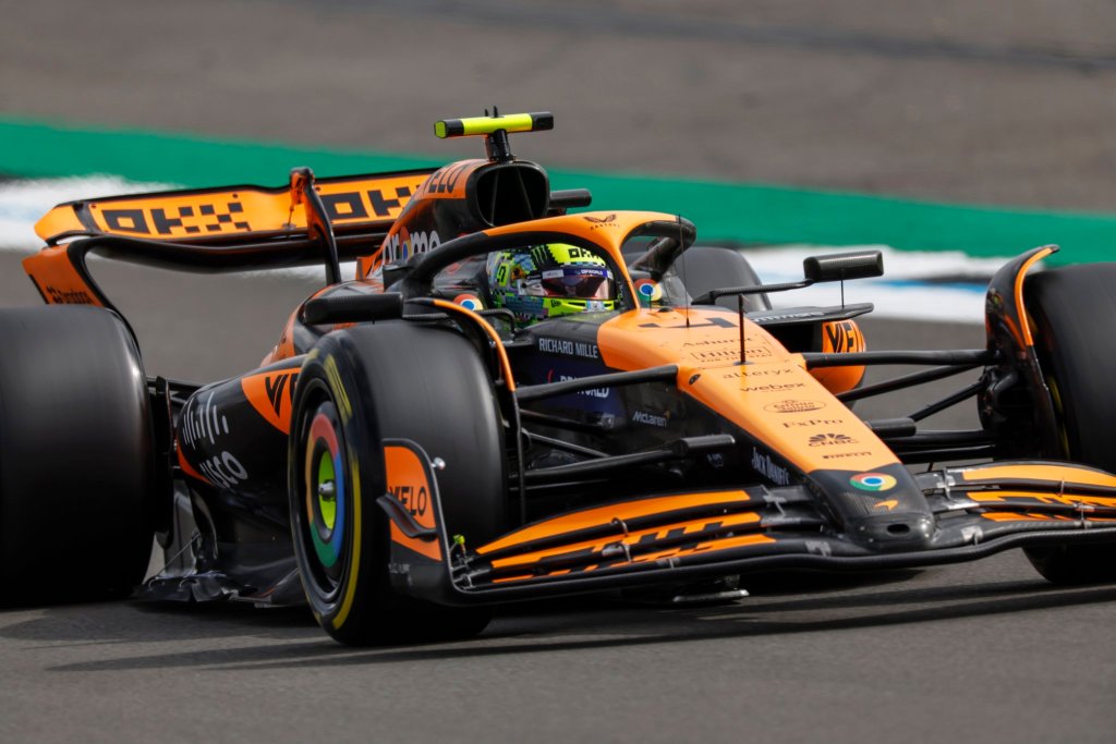 Norris repite dominio y se impone en la segunda práctica del GP de Gran Bretaña