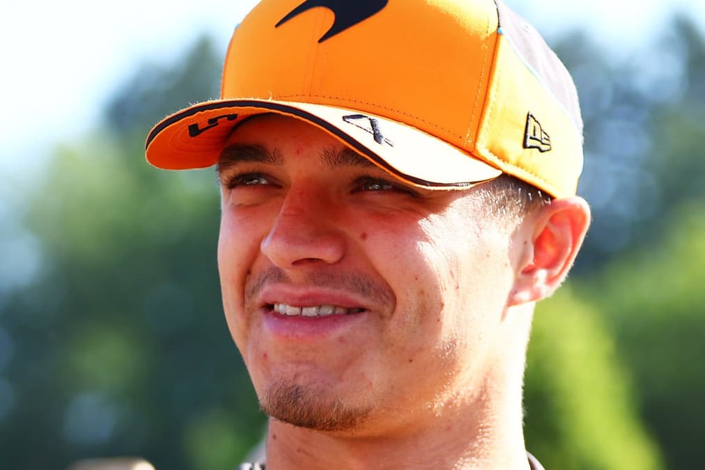 Norris se muestra tranquilo, pero desliza culpas a Verstappen por el toque en Austria