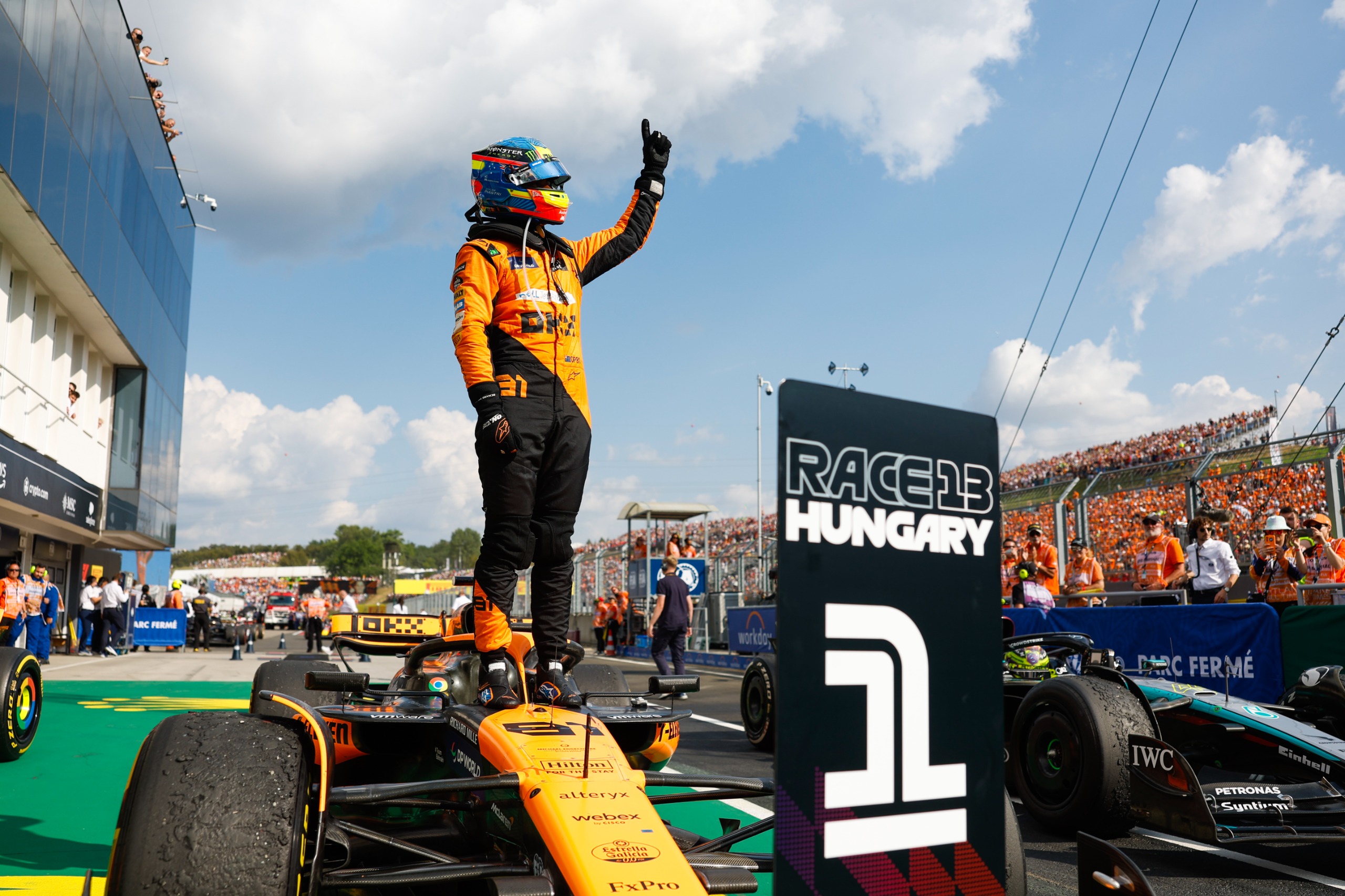 Webber elogia “talento muy especial” de Piastri y ve a Australia “en buenas manos”