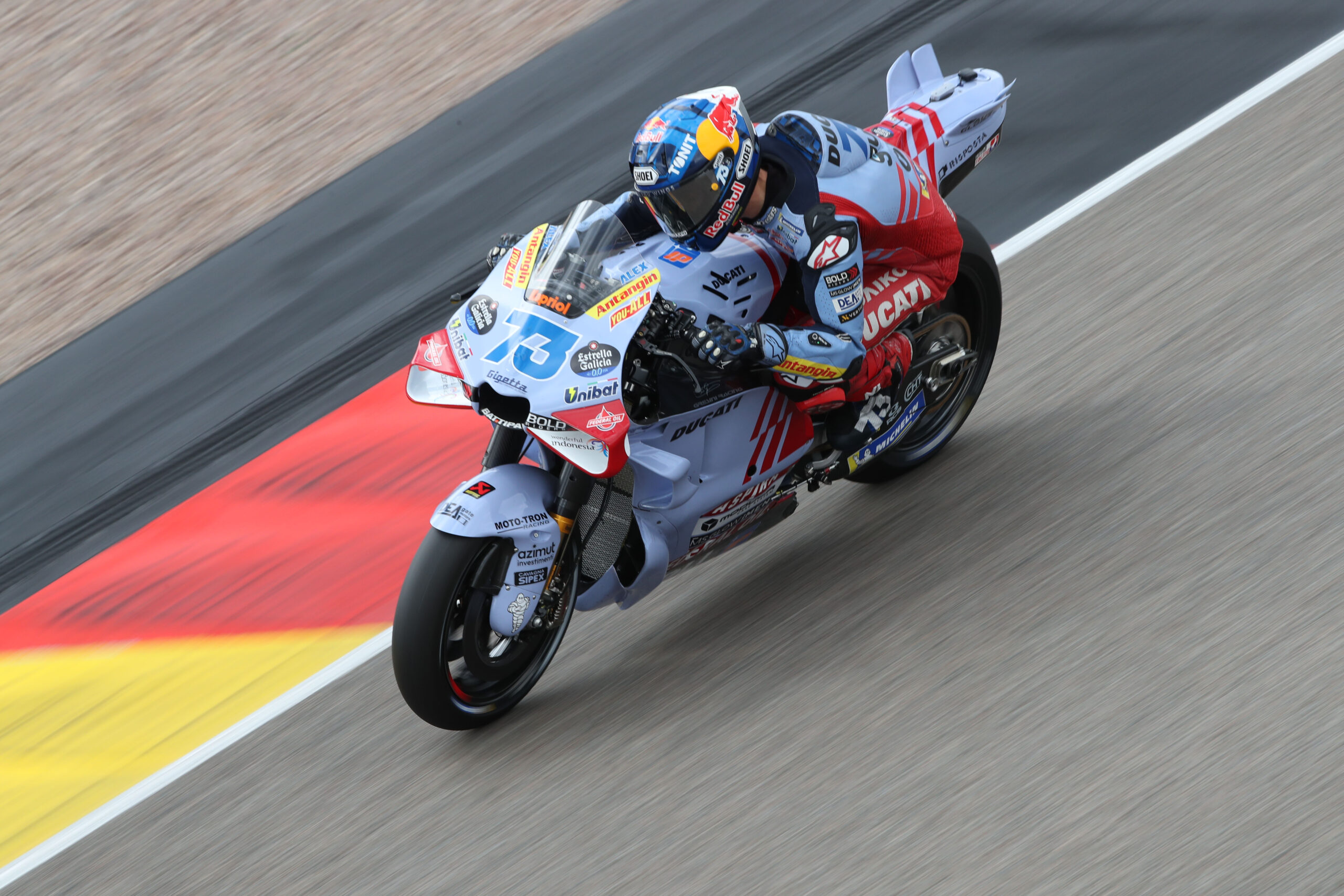 Álex Márquez pide actualizaciones y asegura que Ducati envió un prototipo de 2023 a clientes