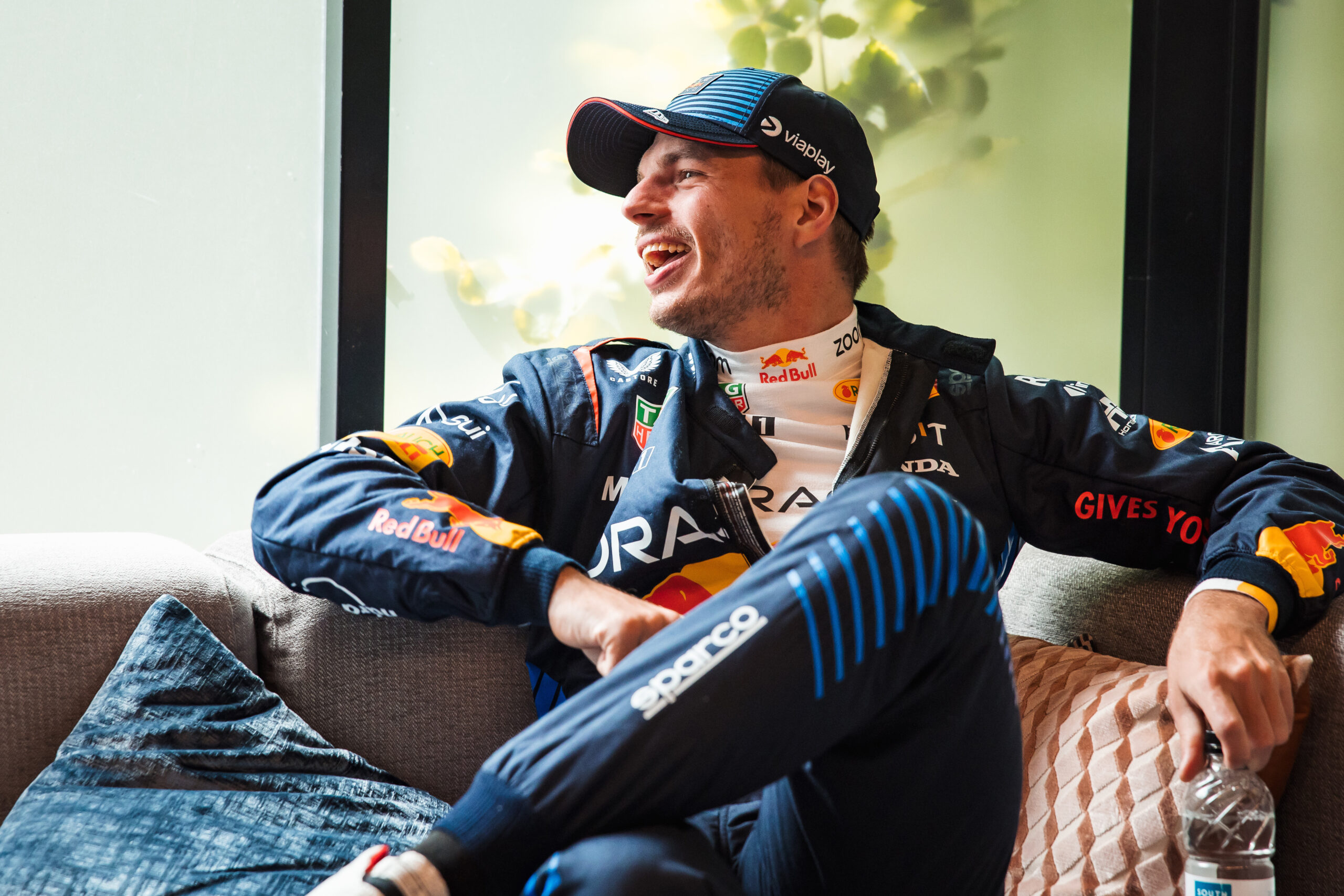 Red Bull niega que el enojo de Verstappen por radio haya sido por cansancio: “Tonterías”