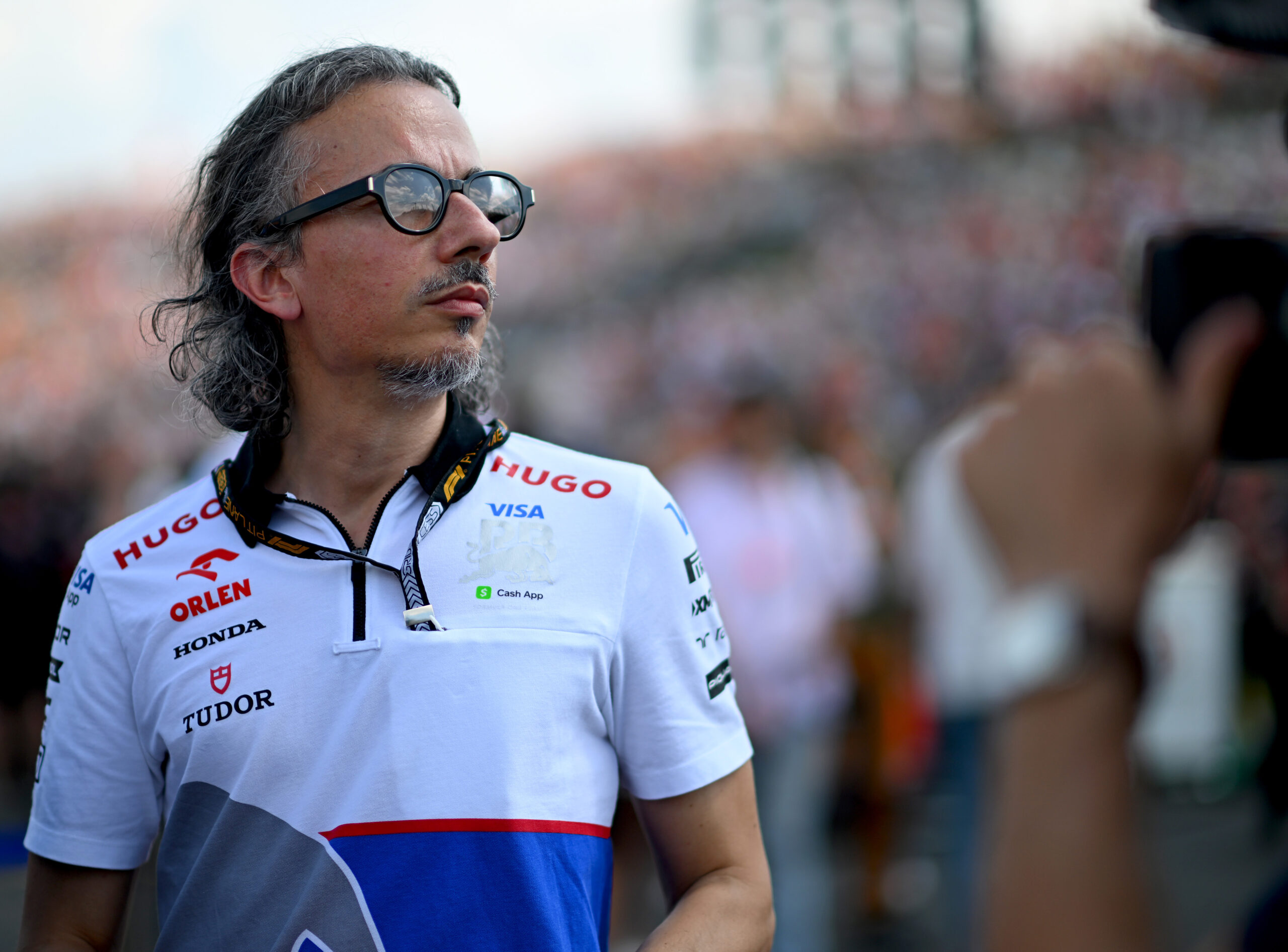 RB exalta a Tsunoda y admite error con Ricciardo en Hungría: “Paramos muy pronto”