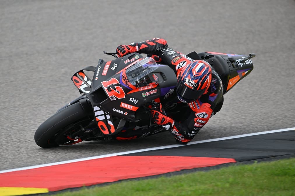 Viñales lidera práctica de MotoGP en Alemania; Martín, 2° y Marc Márquez se cae