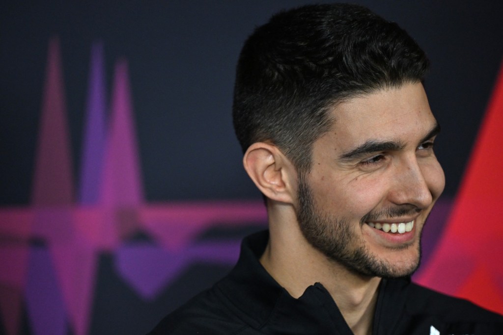 “Un disparate”: Ocon desmiente rumores sobre su exclusión en reuniones internas de Alpine