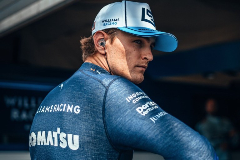 Logan Sargeant foi demitido da Williams (Foto: Williams)