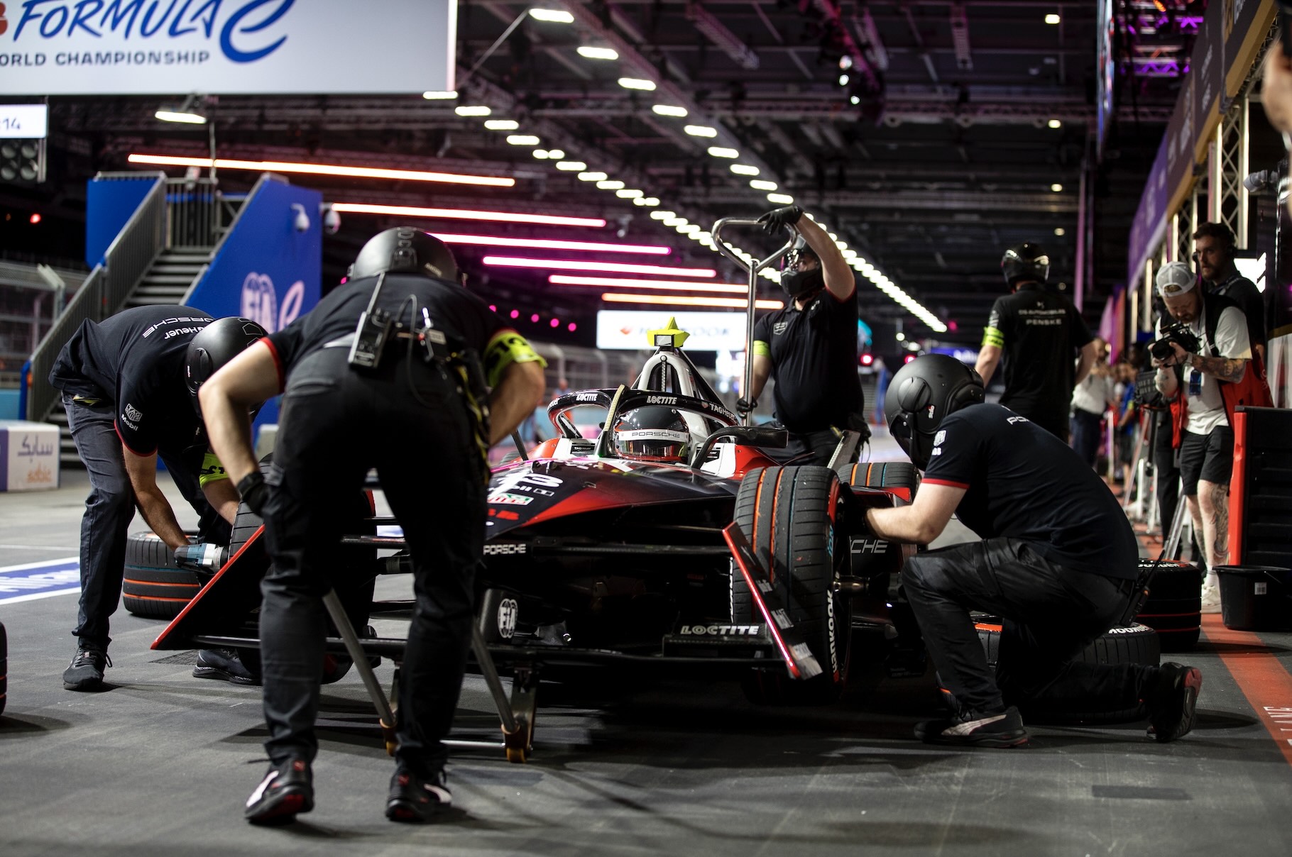 FIA pune Da Costa em Londres 2 e tira título de Fabricantes da Porsche na Fórmula E