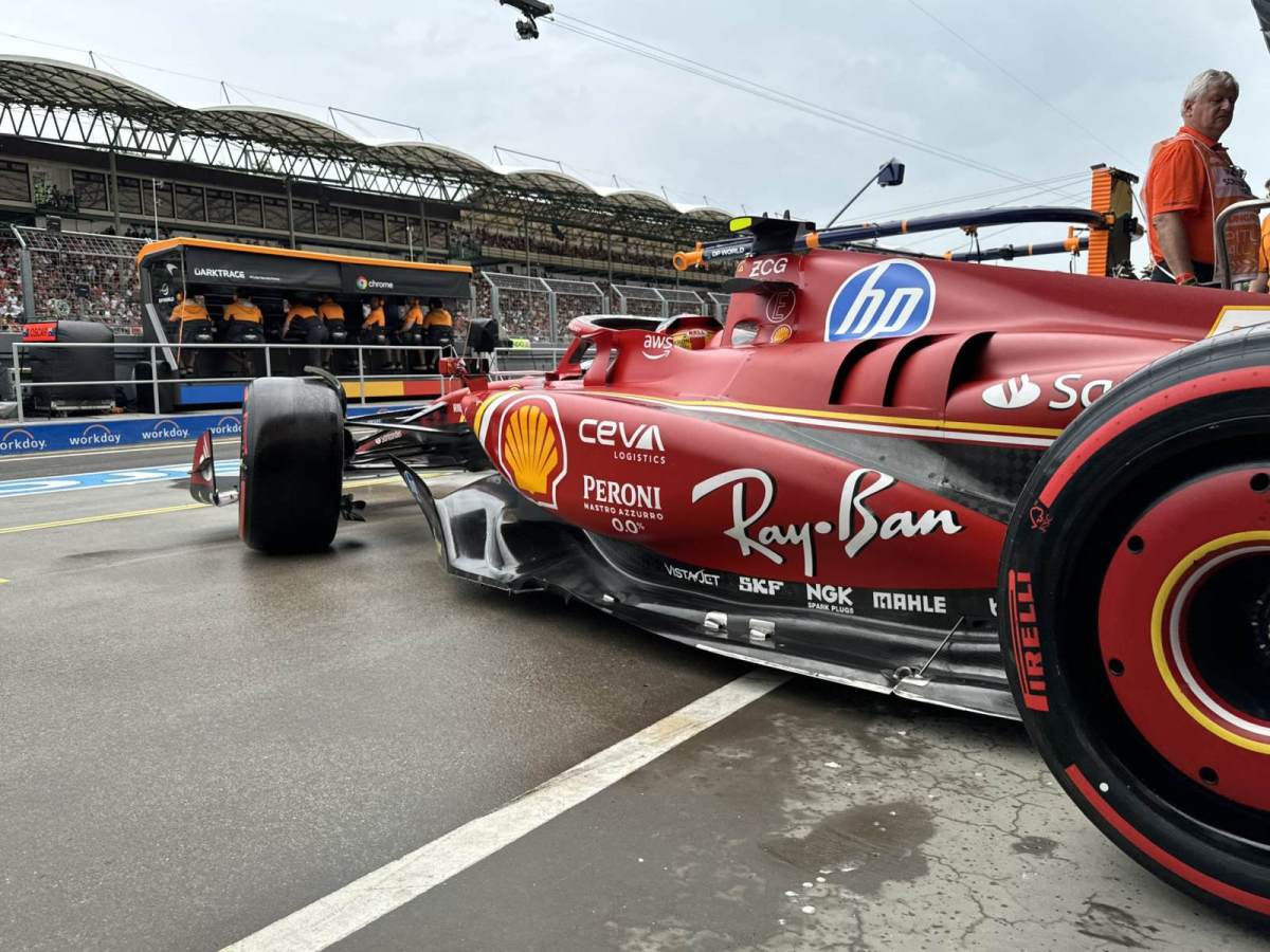 Ferrari revive fantasma de 2022 com volta dos quiques e perde força até contra Mercedes
