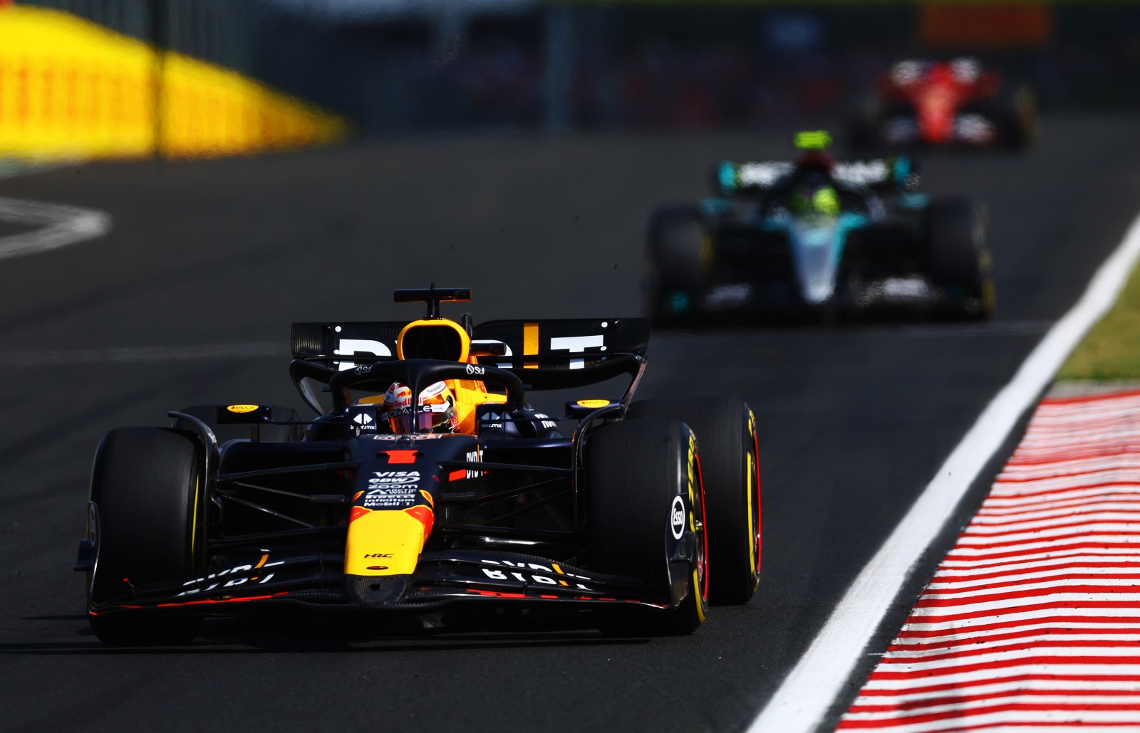 Verstappen e Tsunoda pagam punição na Bélgica: confira tabela de troca de motores